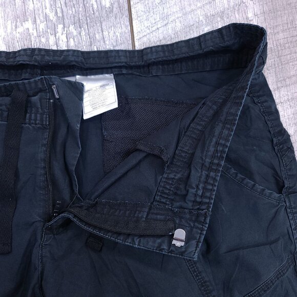 Nike Sportswear Shorts Mens Medium Black Y2K Lightweight Baggy Streetwear - Picture 5 of 7